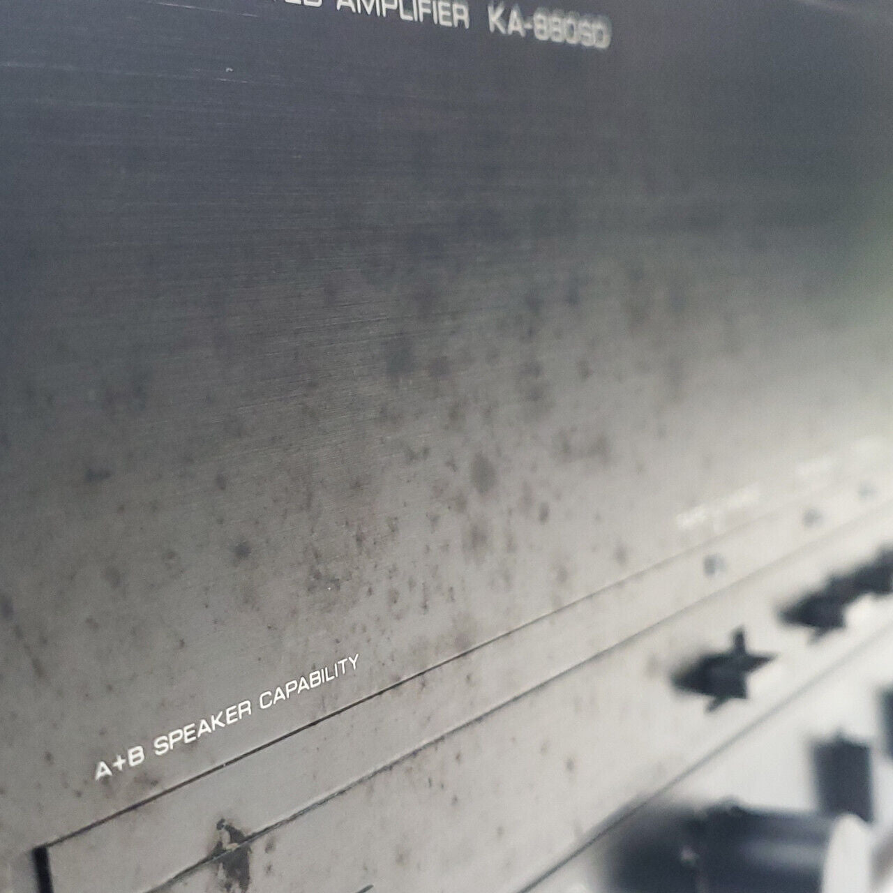 Kenwood KA-880SD Stereo Integrated Amplifier | Grade B - ShopComprenew