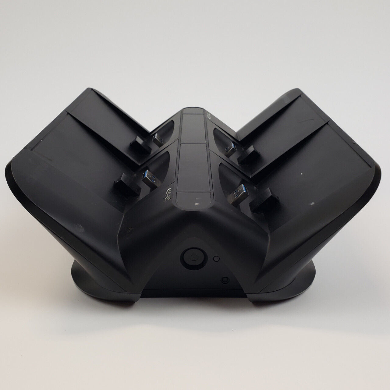 Shure SBC450 4-Bay Networked Charging Station | Grade B - ShopComprenew
