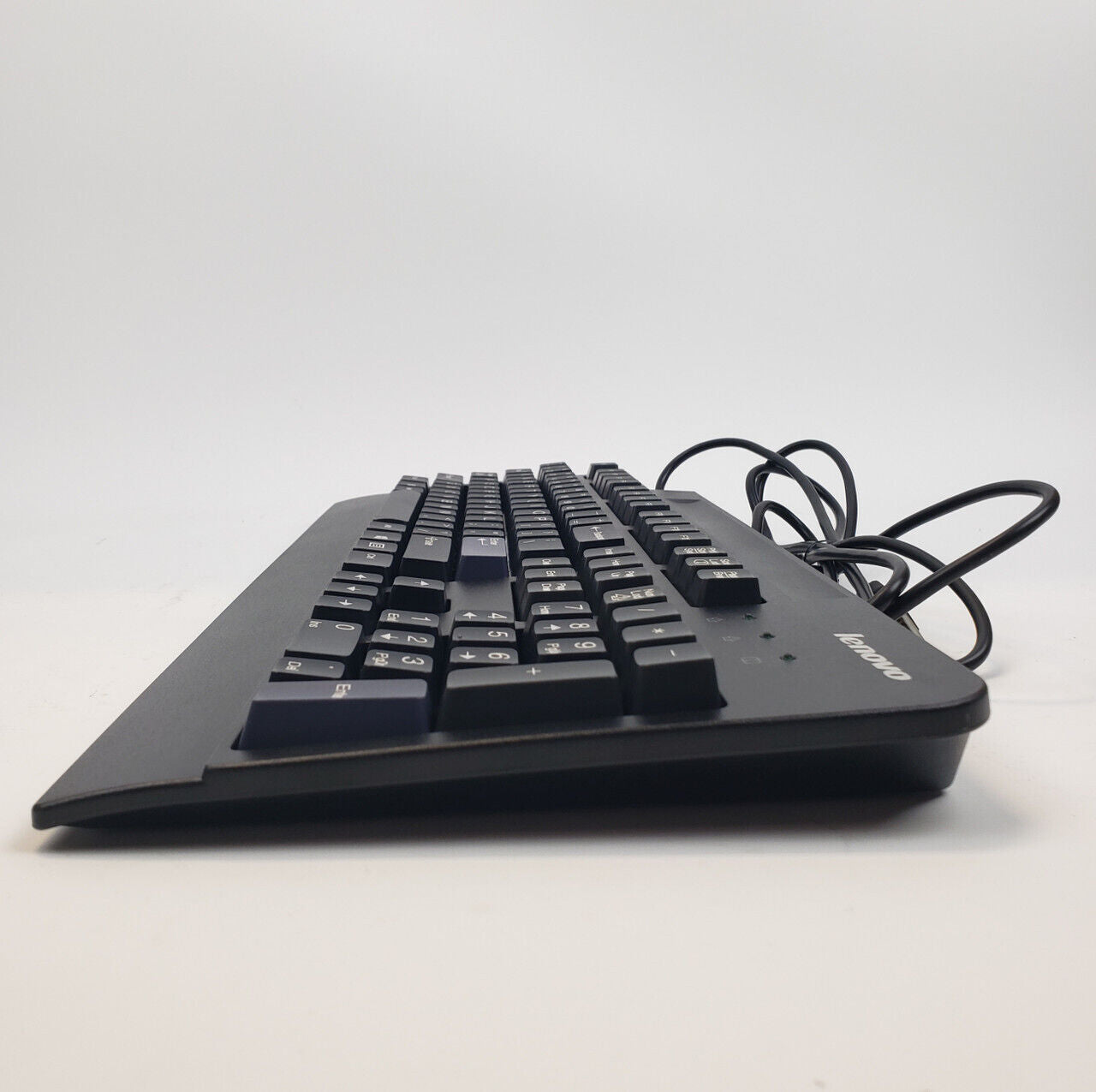 Lenovo SK-8825 Wired USB Keyboard | Grade A - ShopComprenew