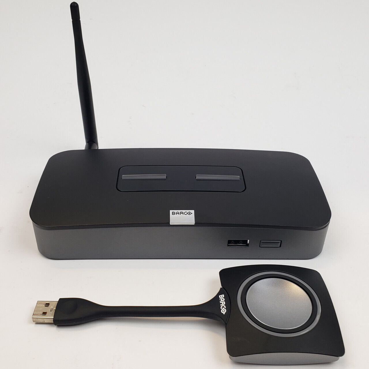 Barco ClickShare R9861008 Wireless Video Conference System | Grade C - ShopComprenew