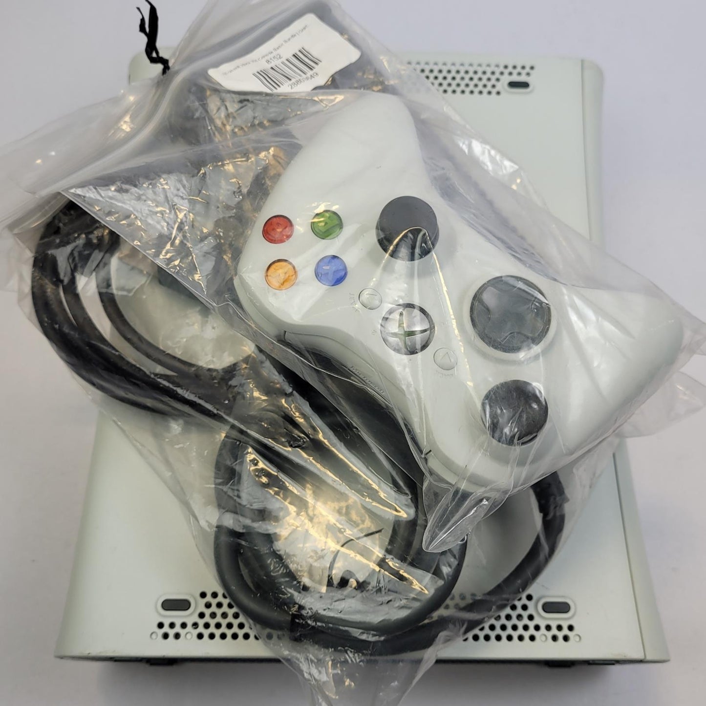 Microsoft Xbox 360 Console Bundle (No HDD)(White) | Grade B