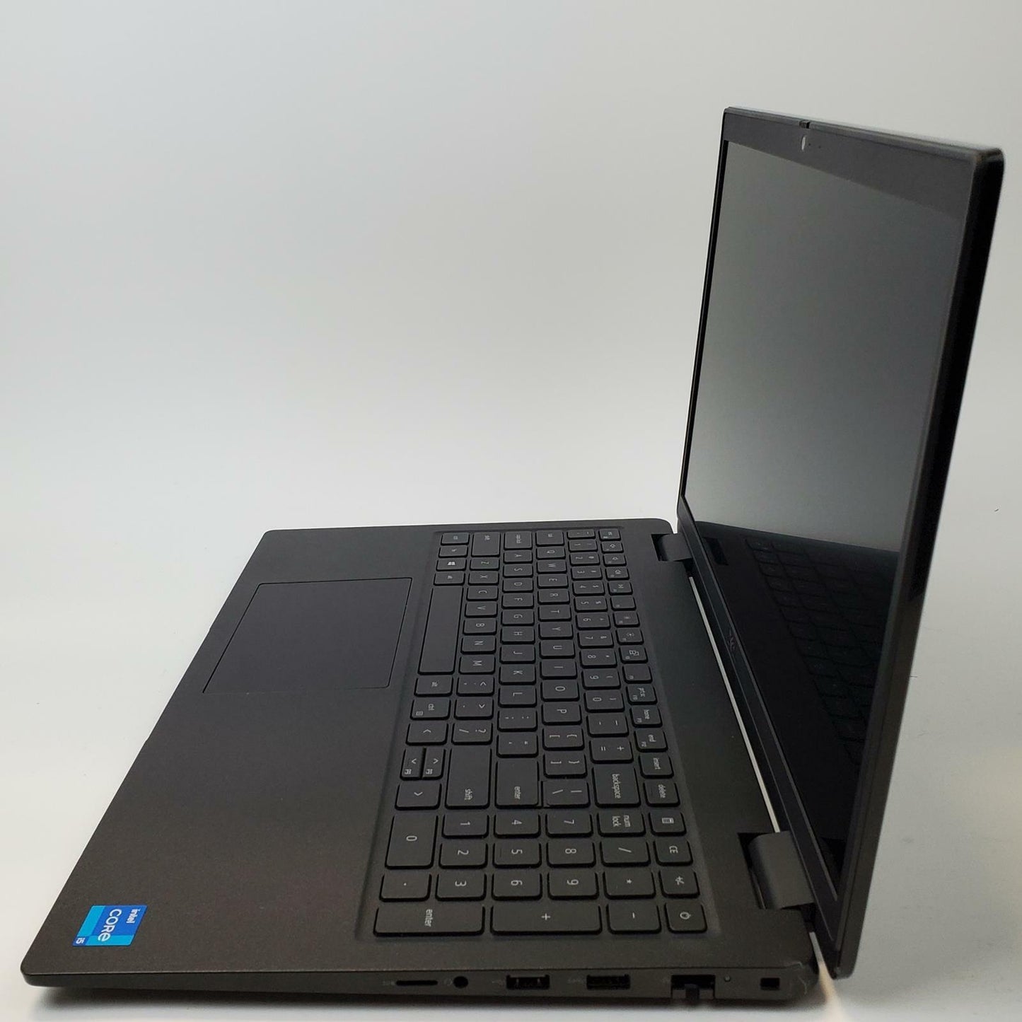 Dell Latitude 3520 Win 11 Home i5-1135G7 16GB RAM 512GB NVMe | Grade B