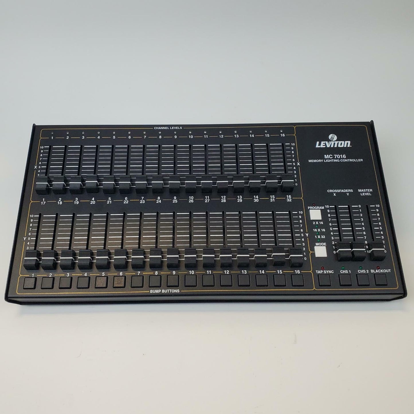 Leviton MC7016 DMX/Multiplex Lighting Controller | Grade F