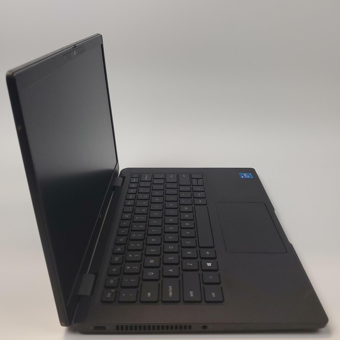 Dell Latitude 7320 Win 11 Home I5-1145G7 8GB RAM 256GB NVMe | Grade B