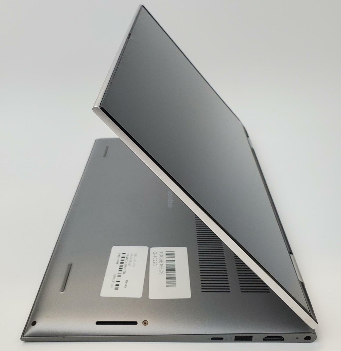 Dell Inspiron P147G Win 11 Home i5-1135G7 16GB RAM 1TB NVMe | Grade B