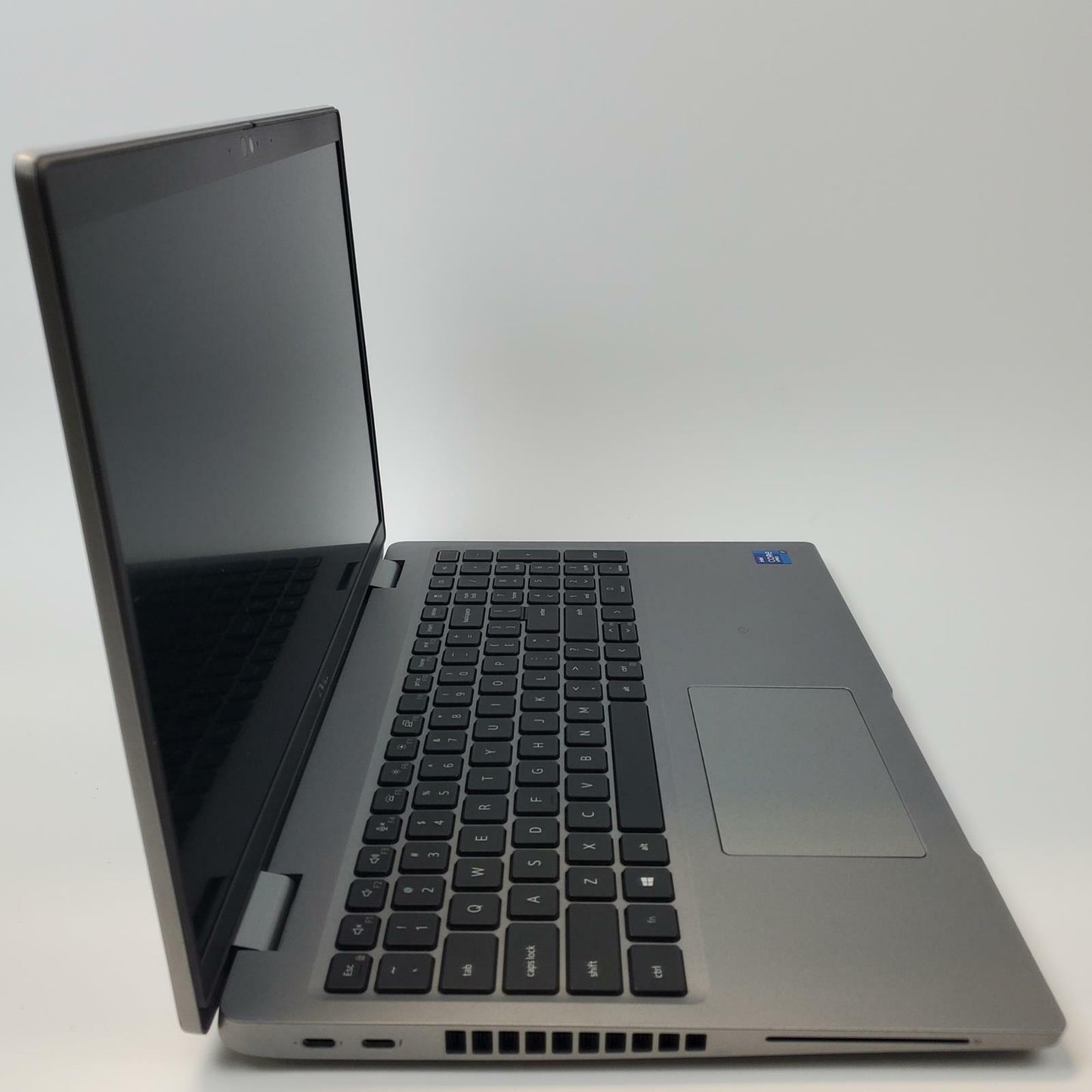 Dell Latitude 5520 Win 11 Home i7-1185G7 16GB RAM 1TB NVMe | Grade B
