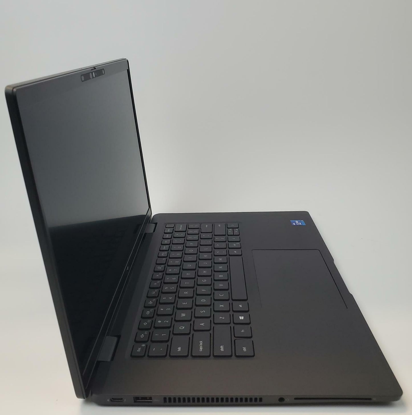 Dell Latitude 7520 Win 11 Home i7-1185G7 16GB RAM 1TB NVMe | Grade B