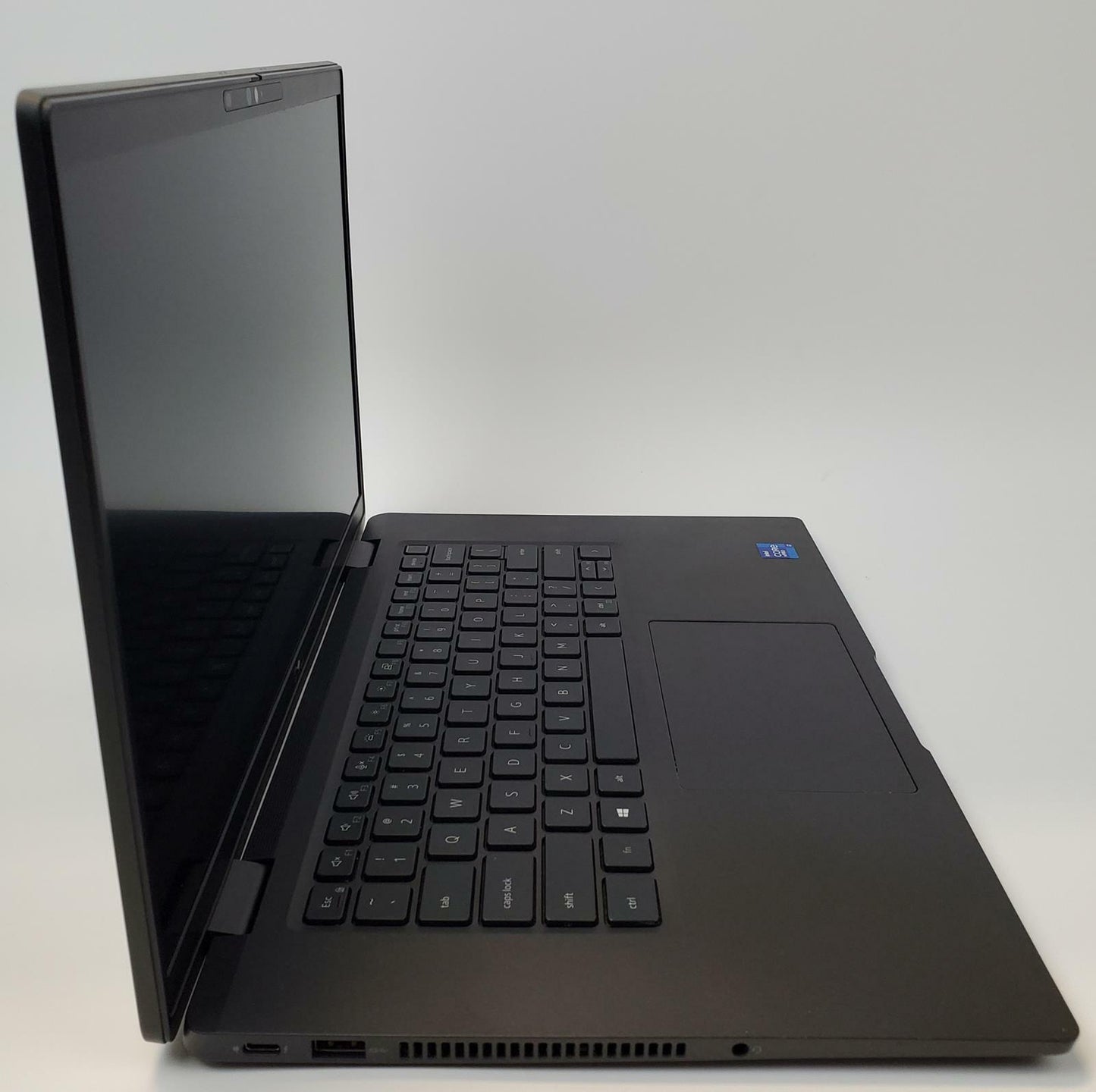 Dell Latitude 7520 Win 11 Home i7-1185G7 16GB RAM 1TB NVMe | Grade B