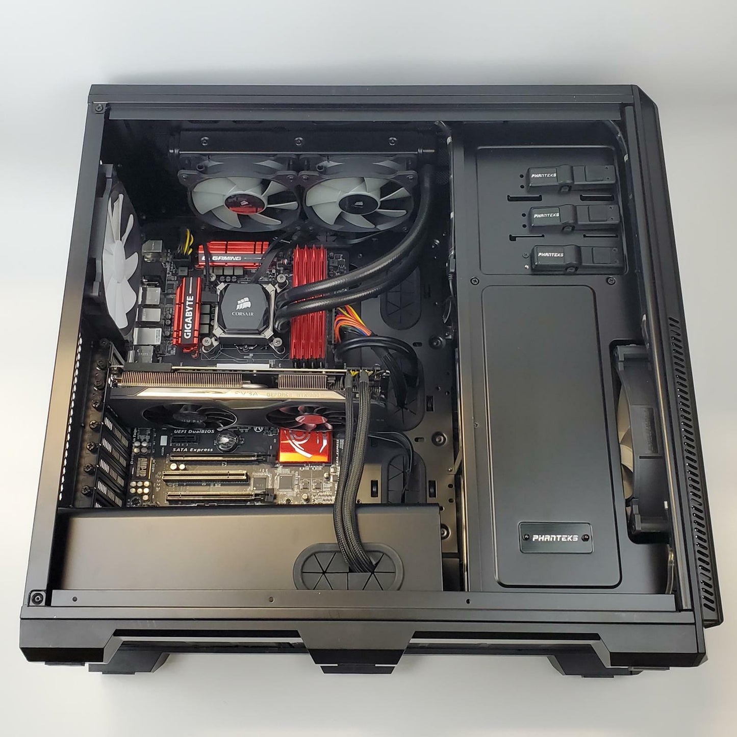 Custom EVGA PC Tower Win 10 Home i5-4690K 32GB RAM 256GB NVMe 6GB GPU | Grade A