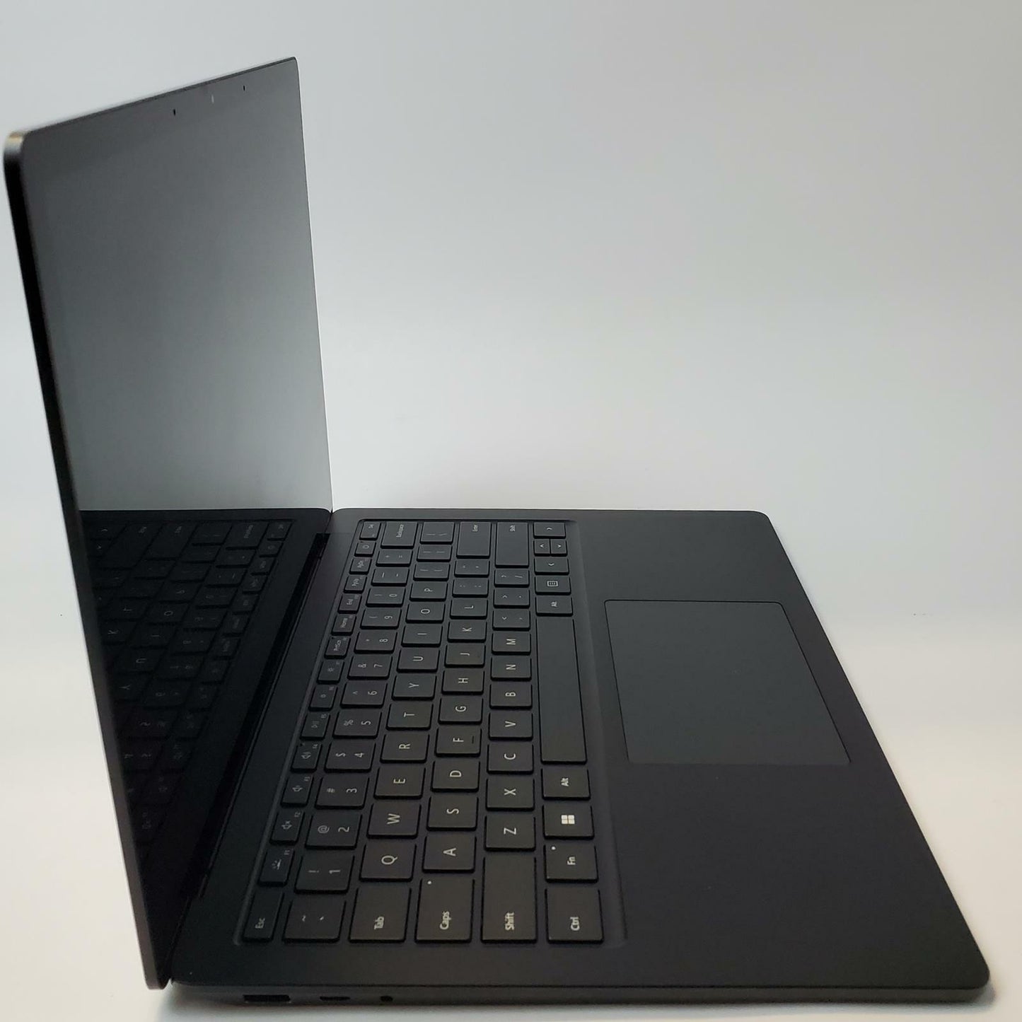 Microsoft Surface 1951 Win 11 i7-1185G7 16GB RAM 256GB NVME | Grade B
