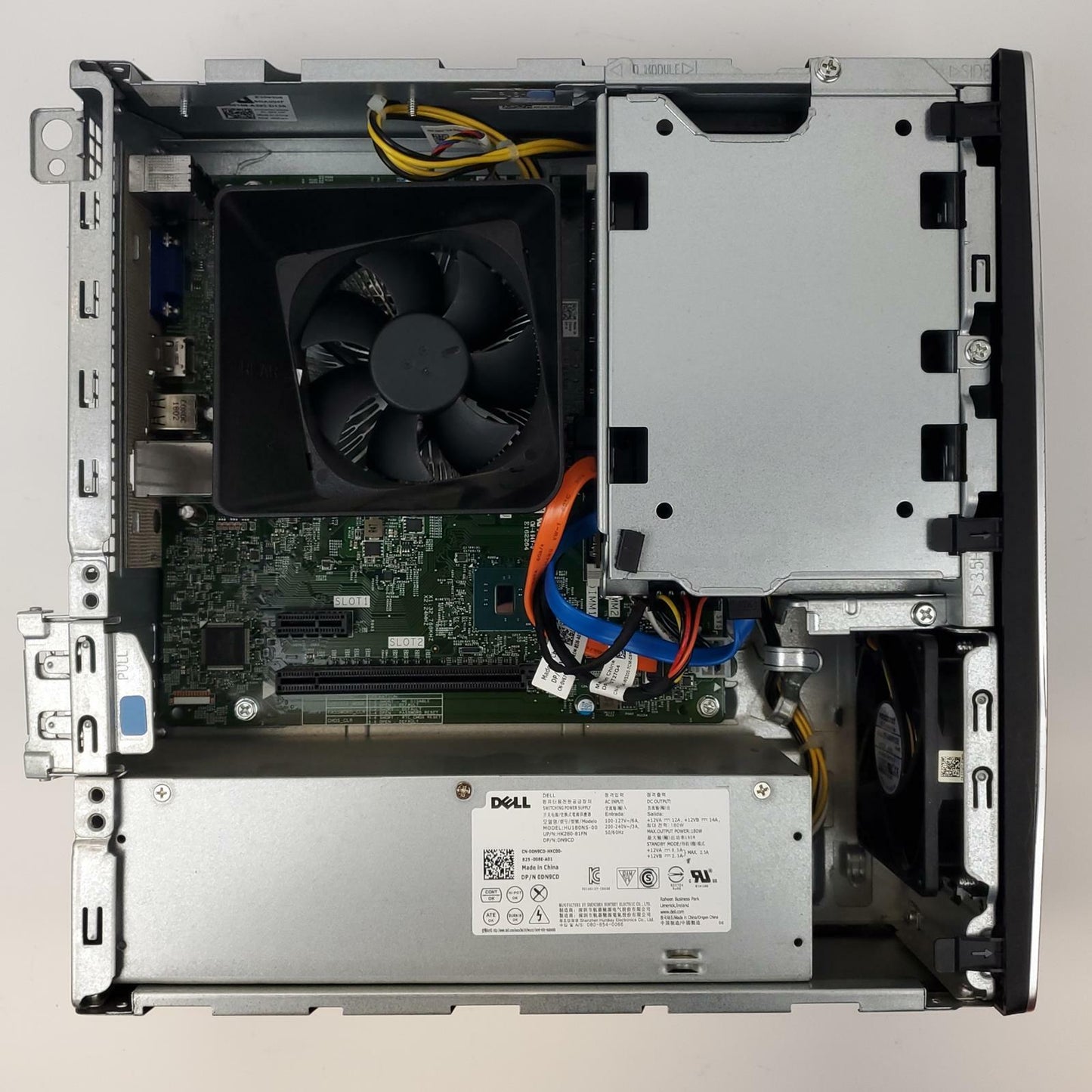 Dell Inspiron 3268 i5-7400 Win 10 3.00GHz i5-7400 16GB RAM 256GB SSD | Grade B