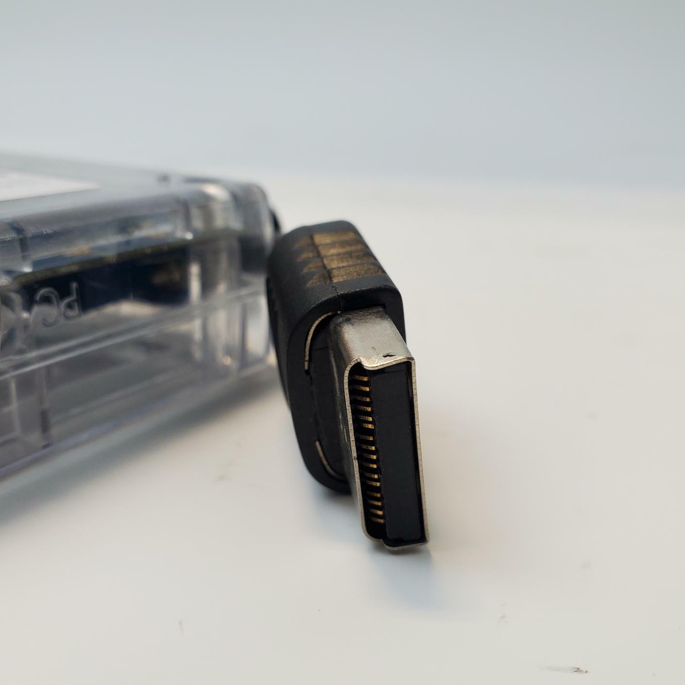 DC-VGA Box XK-DC 2000 for Sega Dreamcast | Grade B