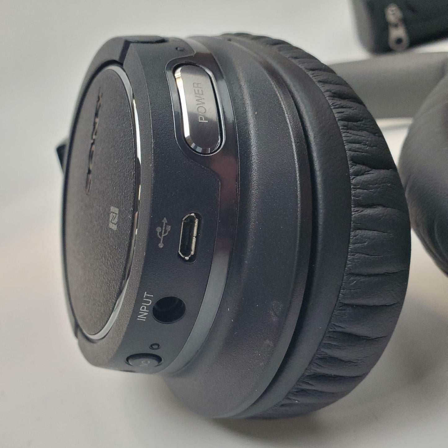 Sony MDR-ZX770BN Bluetooth Headphones w/ Carry Case | Grade B