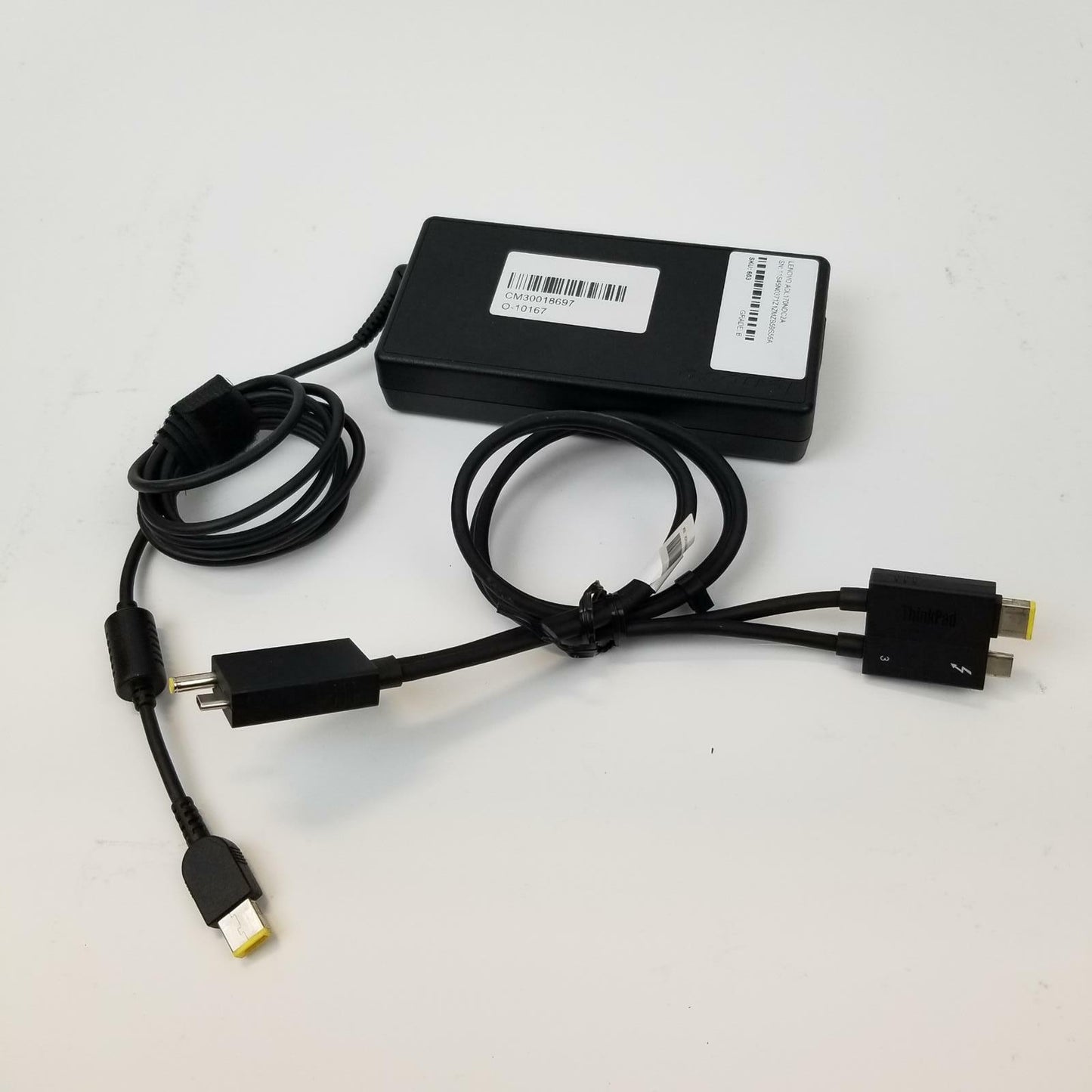 Lenovo ThinkPad DK1841 Thunderbolt 3 Gen 2 Docking Station Bundle | Grade B
