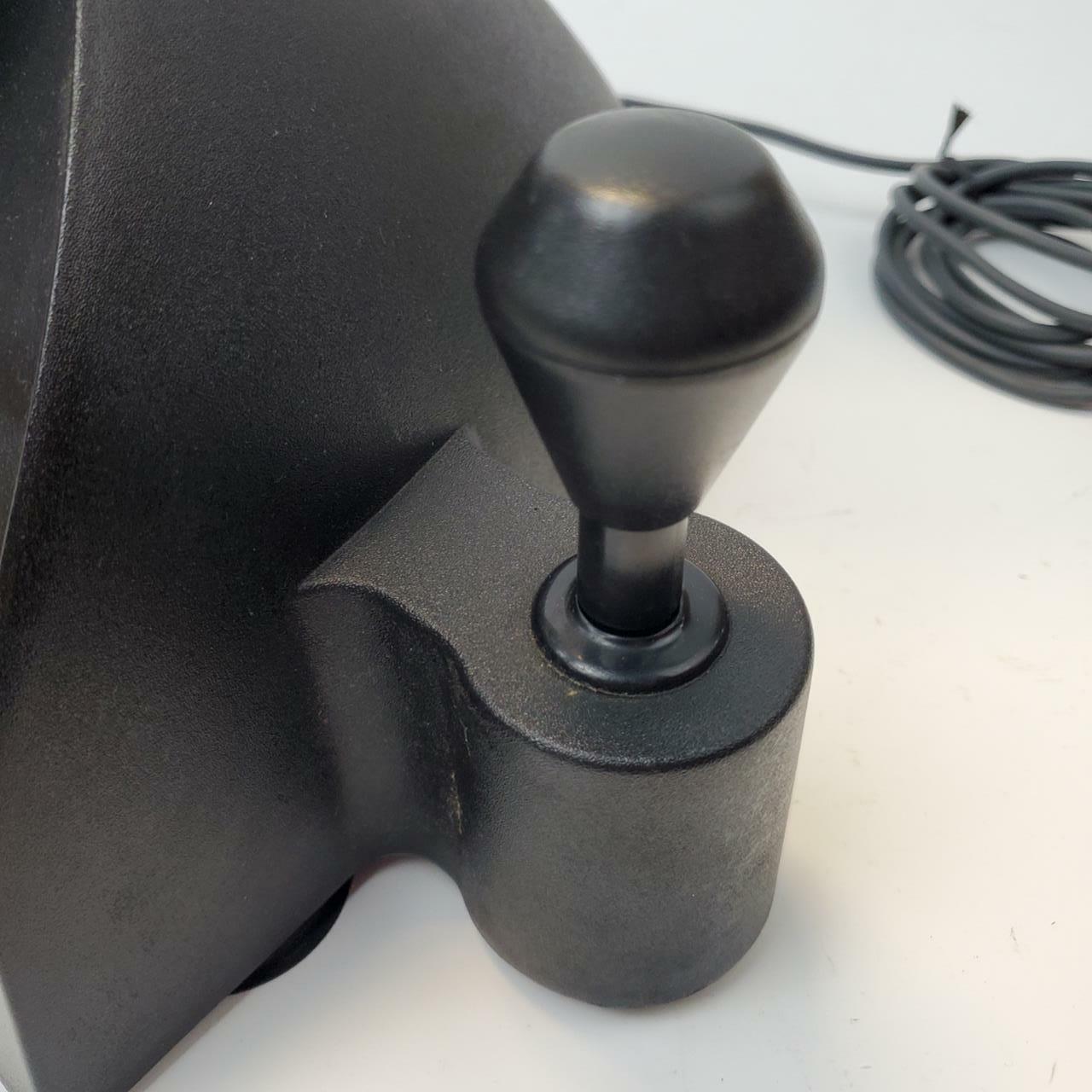 MAD CATZ Dual Force Digital/Analog Racing Wheel w/ Pedals for PS1 | Grade B