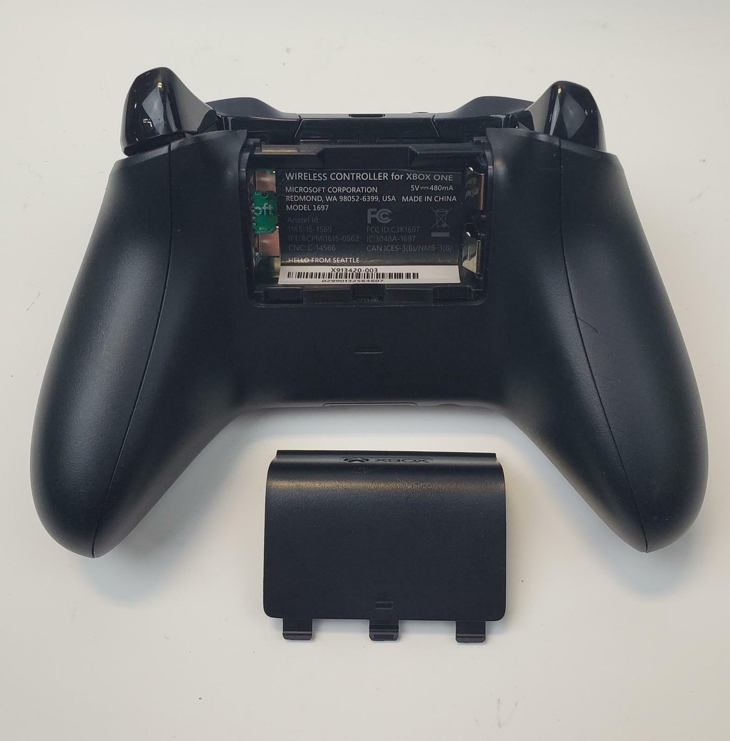 Microsoft Xbox One 1697 Wireless Controller (Black) | Grade B