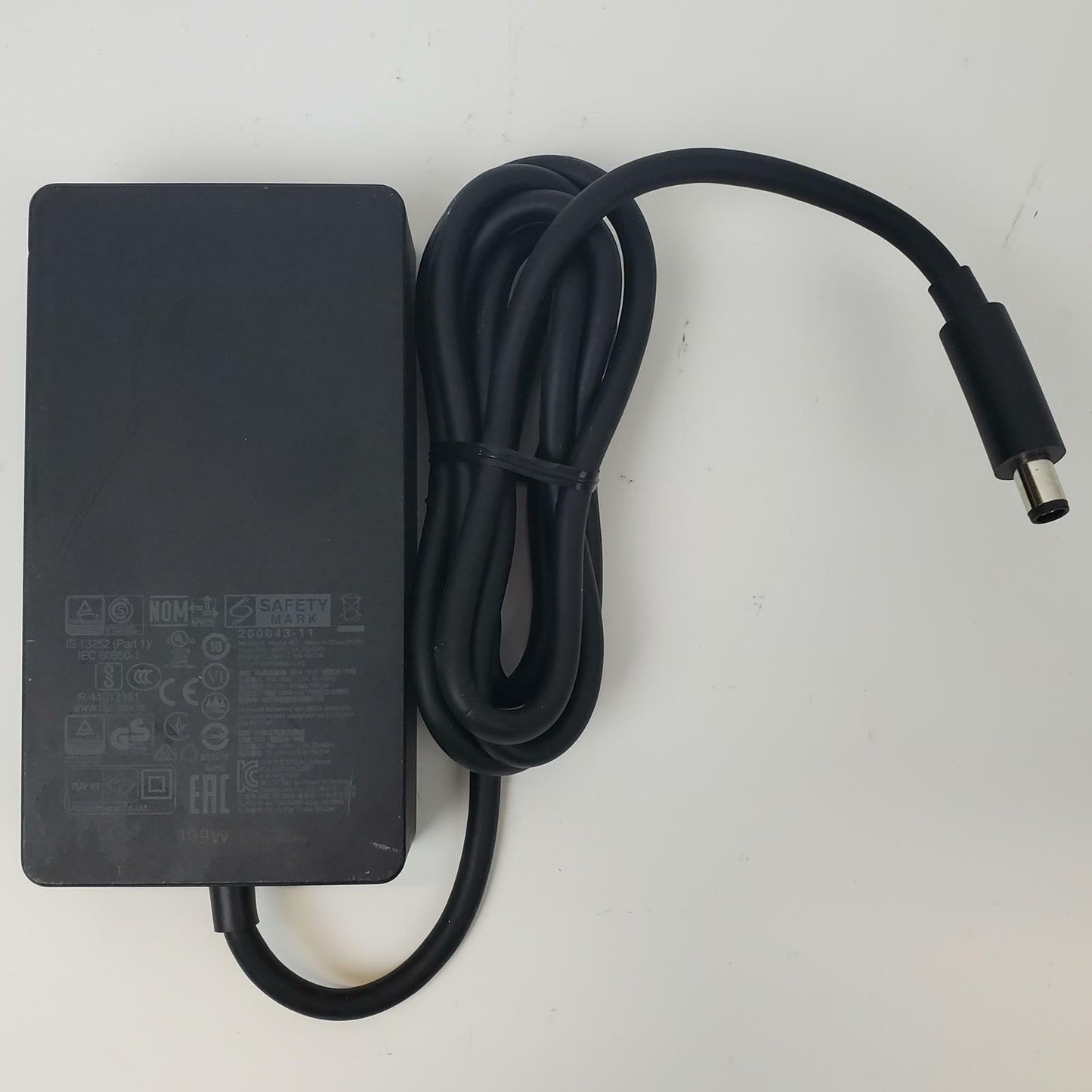 Microsoft Surface 1931 Docking Station Bundle | Grade B | 3107