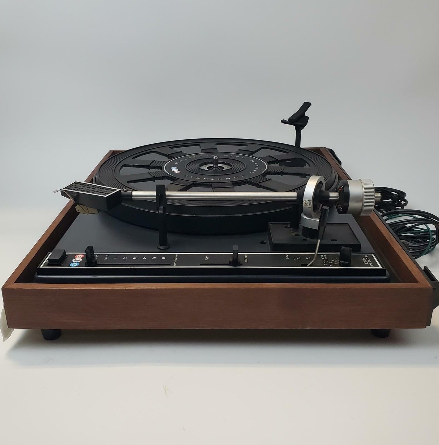 BIC 940 Belt Drive Manual/Automatic Turntable | Grade B