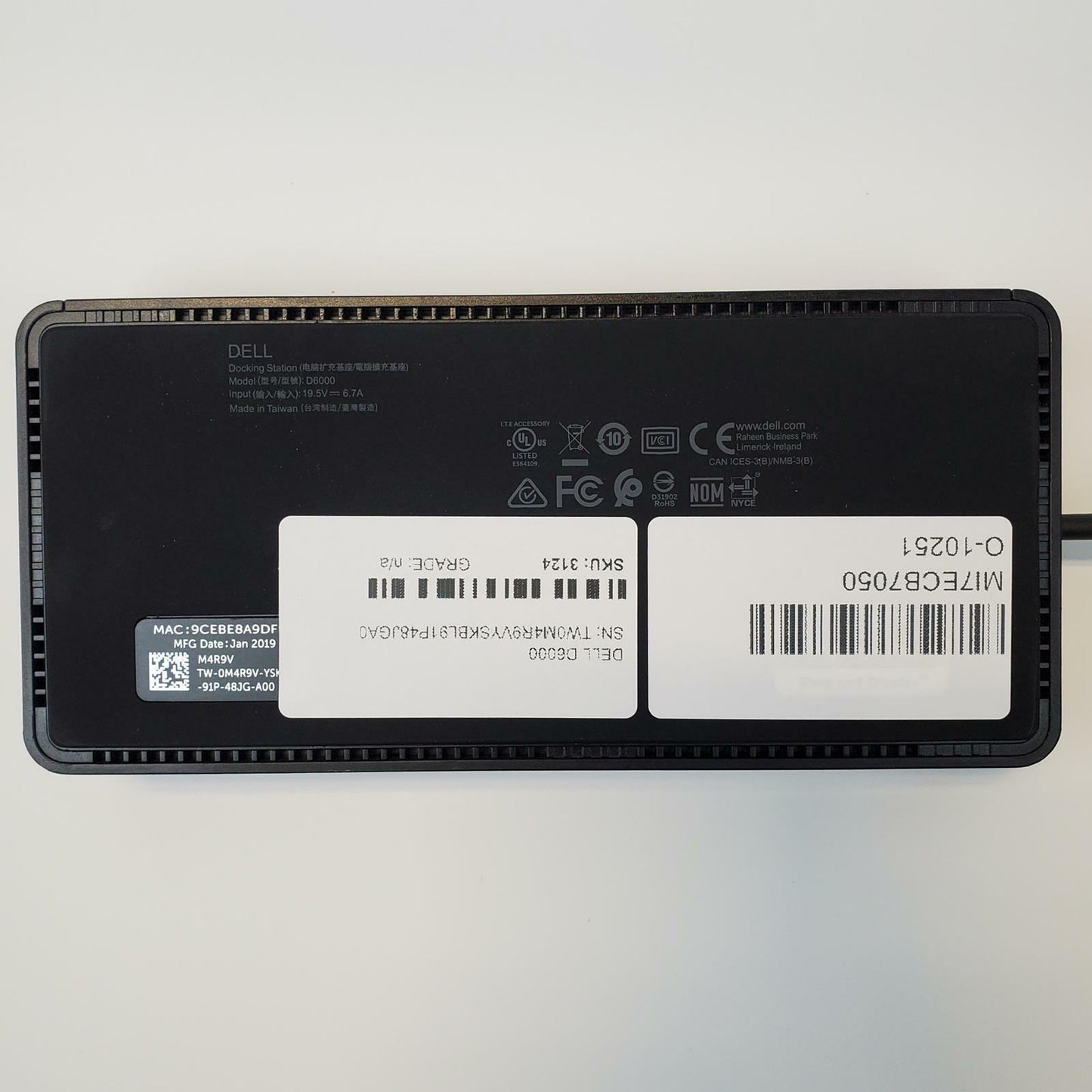 Dell D6000 Laptop Docking Station Bundle | Grade B | 3126