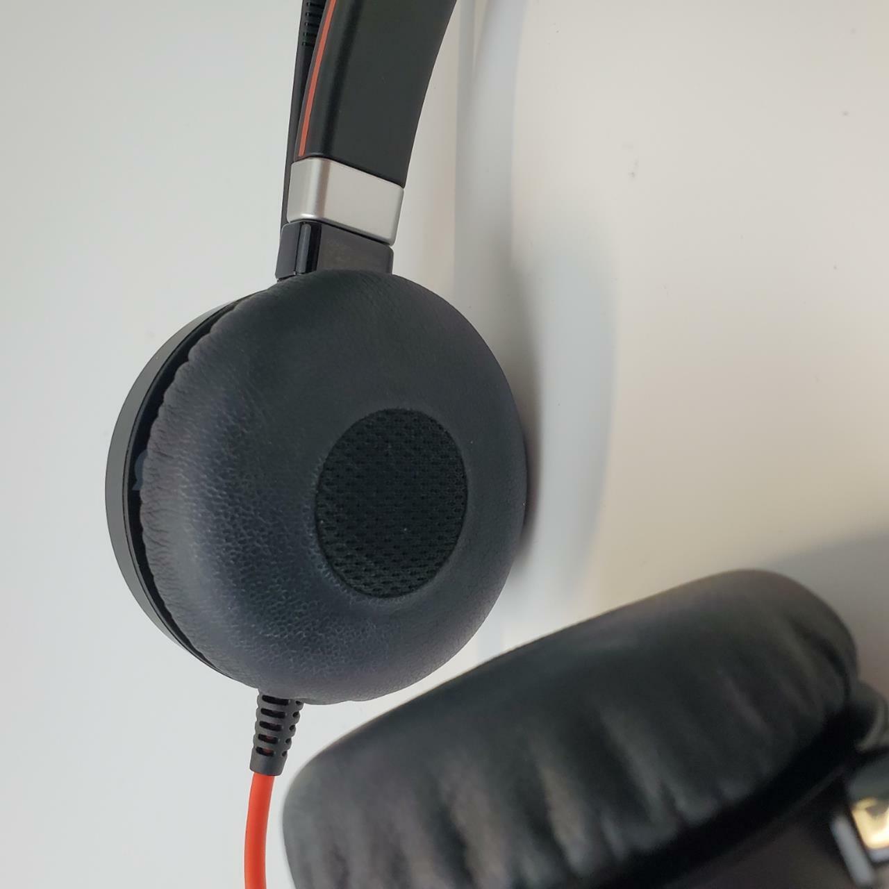 Jabra Evolve 40 3.5mm/USB-C Wired Headset | Grade A