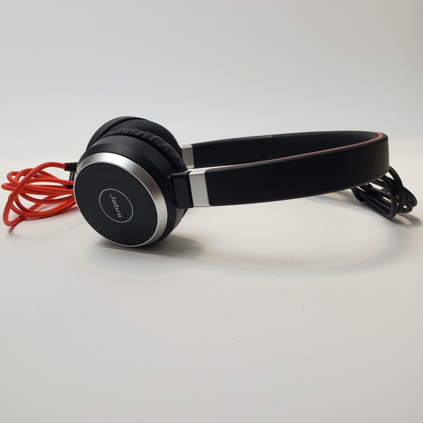 Jabra Evolve 40 3.5mm/USB-C Wired Headset | Grade A