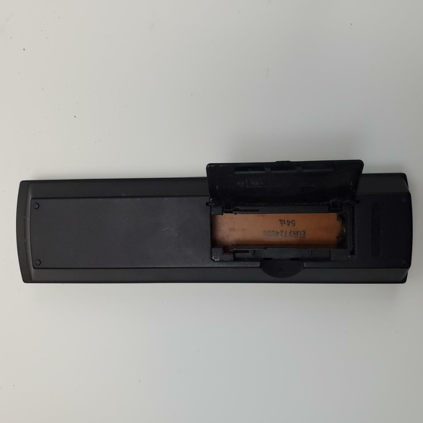 Panasonic DMR-EZ48V VCR/DVD Recorder/Player w/ Remote | Grade B