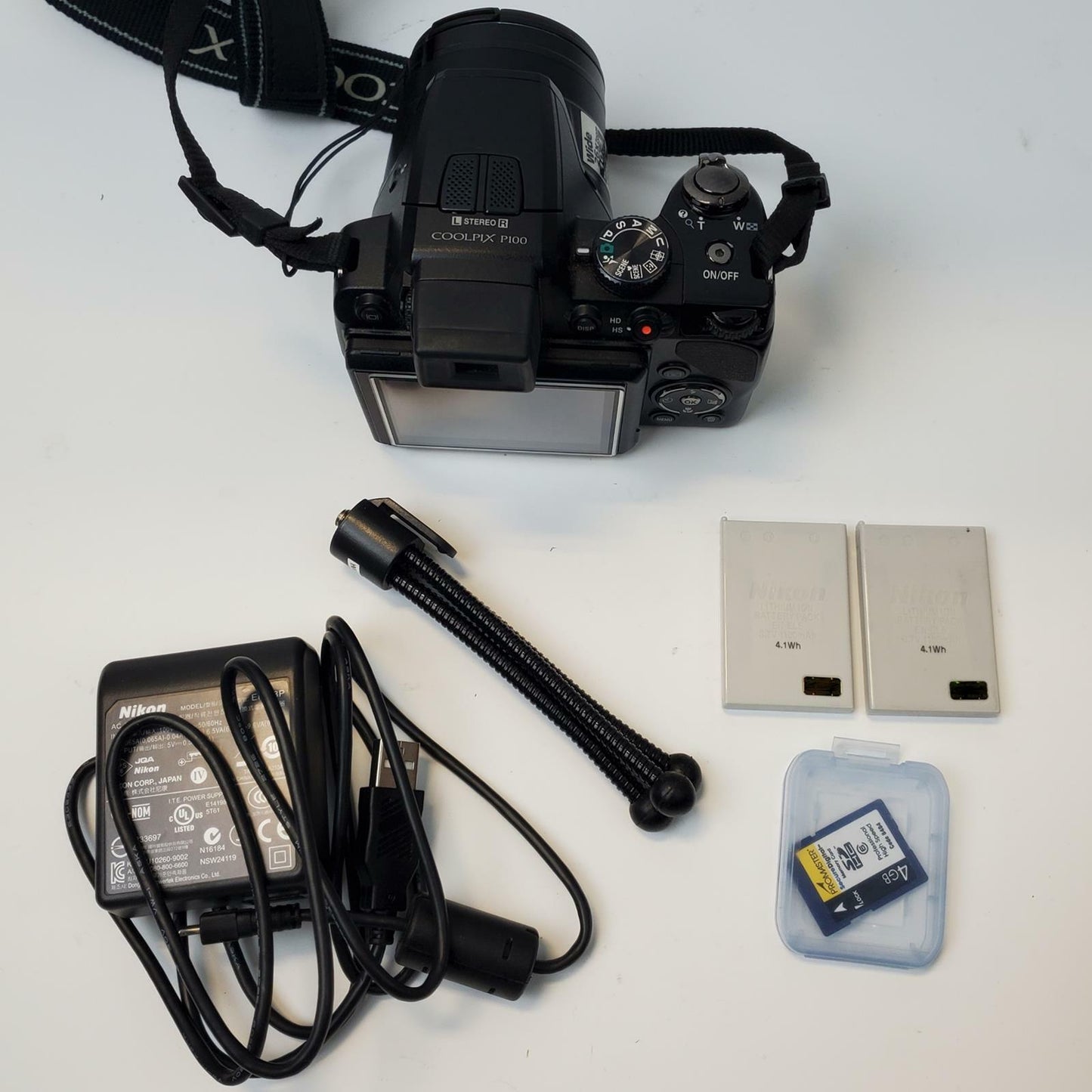 Nikon CoolPix P100 10.3MP Digital Camera Bundle | Grade B