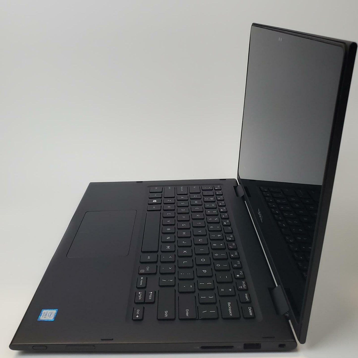 Dell Latitude 3390 Win 11 Home i5-8250U 16GB RAM 256GB M.2 | Grade B