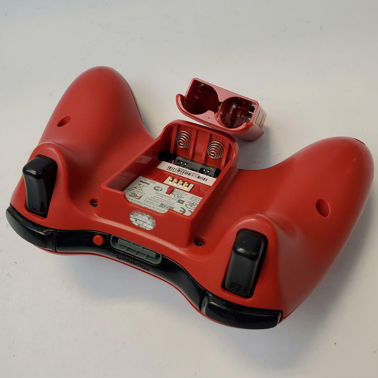 Microsoft Xbox 360 Model 1403 Wireless Controller (Red) | Grade B
