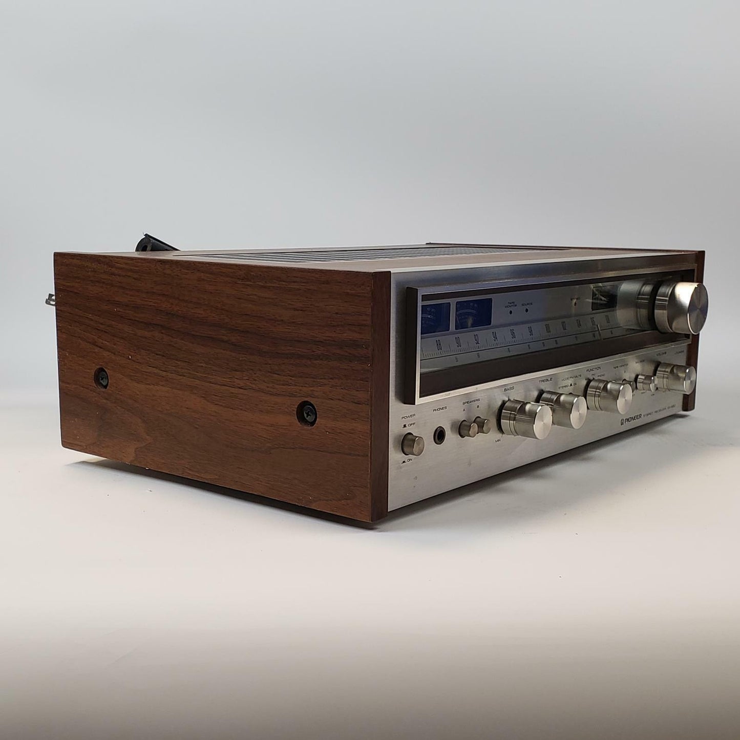 Pioneer SX-680 Stereo Receiver | Grade B