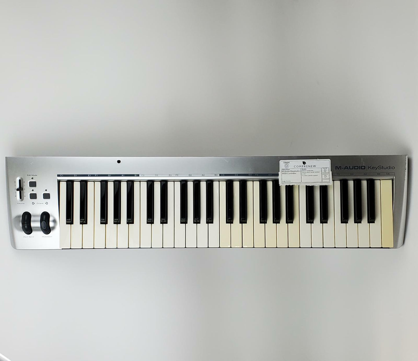 M-Audio KeyStudio USB MIDI Keyboard | Grade D
