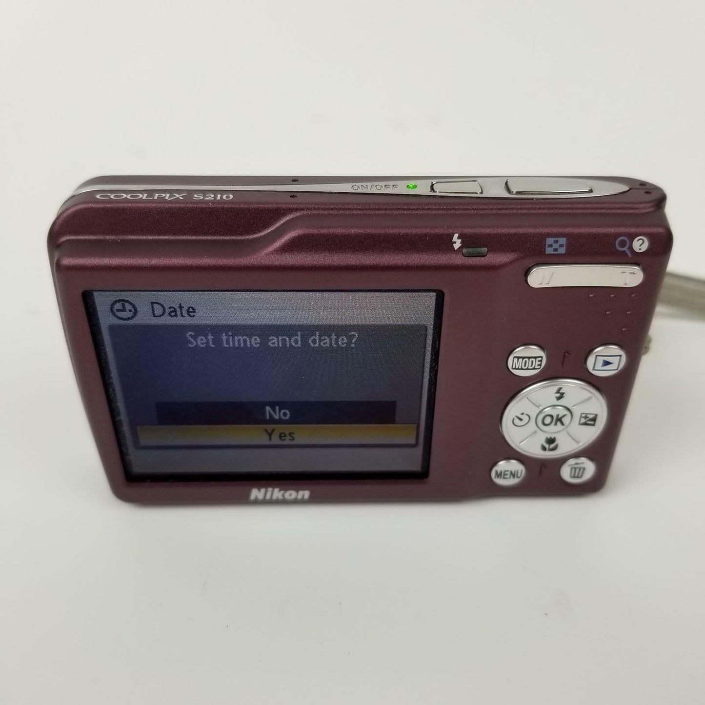 Nikon Coolpix S210 Digital Camera 8MP Plum | Grade B