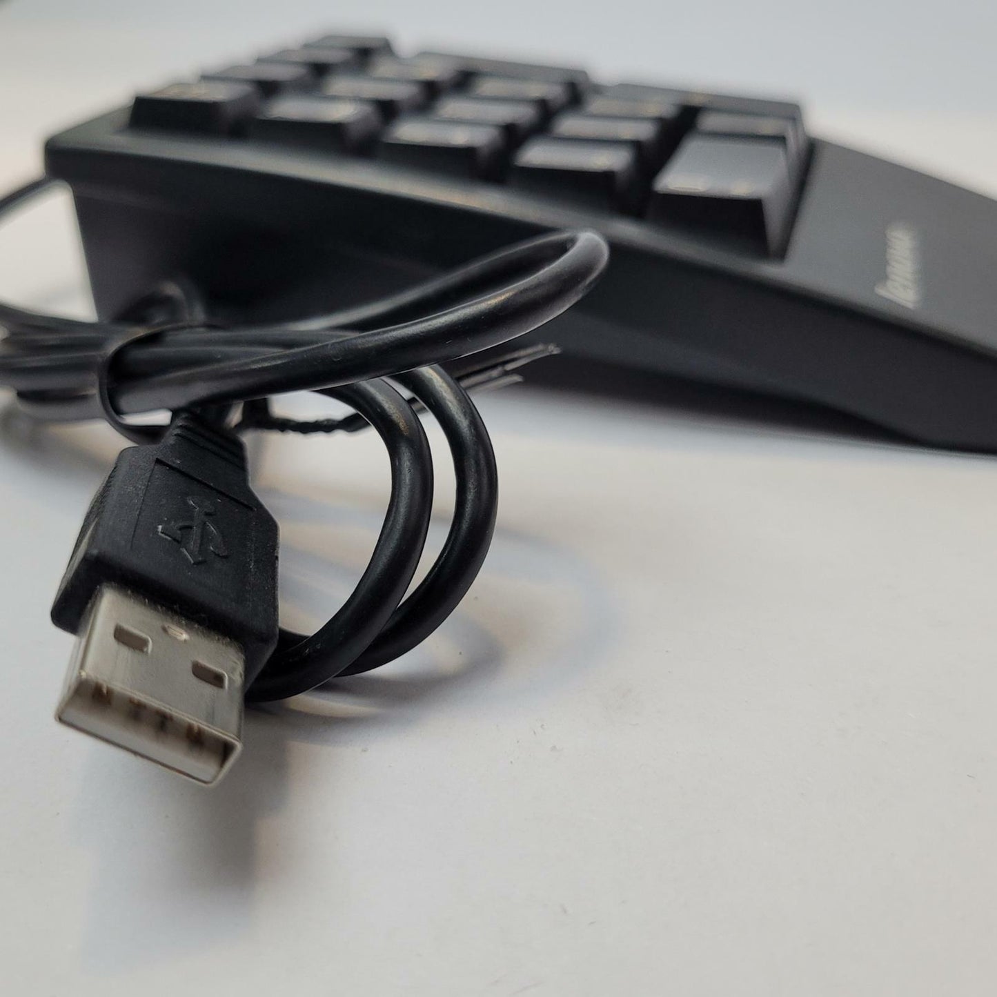 Lenovo KU-9880 USB Wired Numpad | Grade A