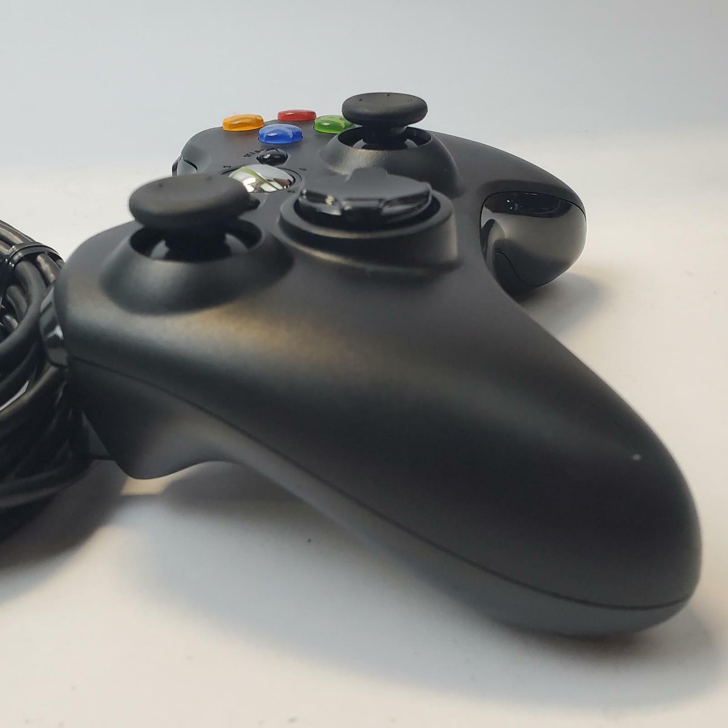 Microsoft Xbox 360 Wired Controller (Black) | Grade B