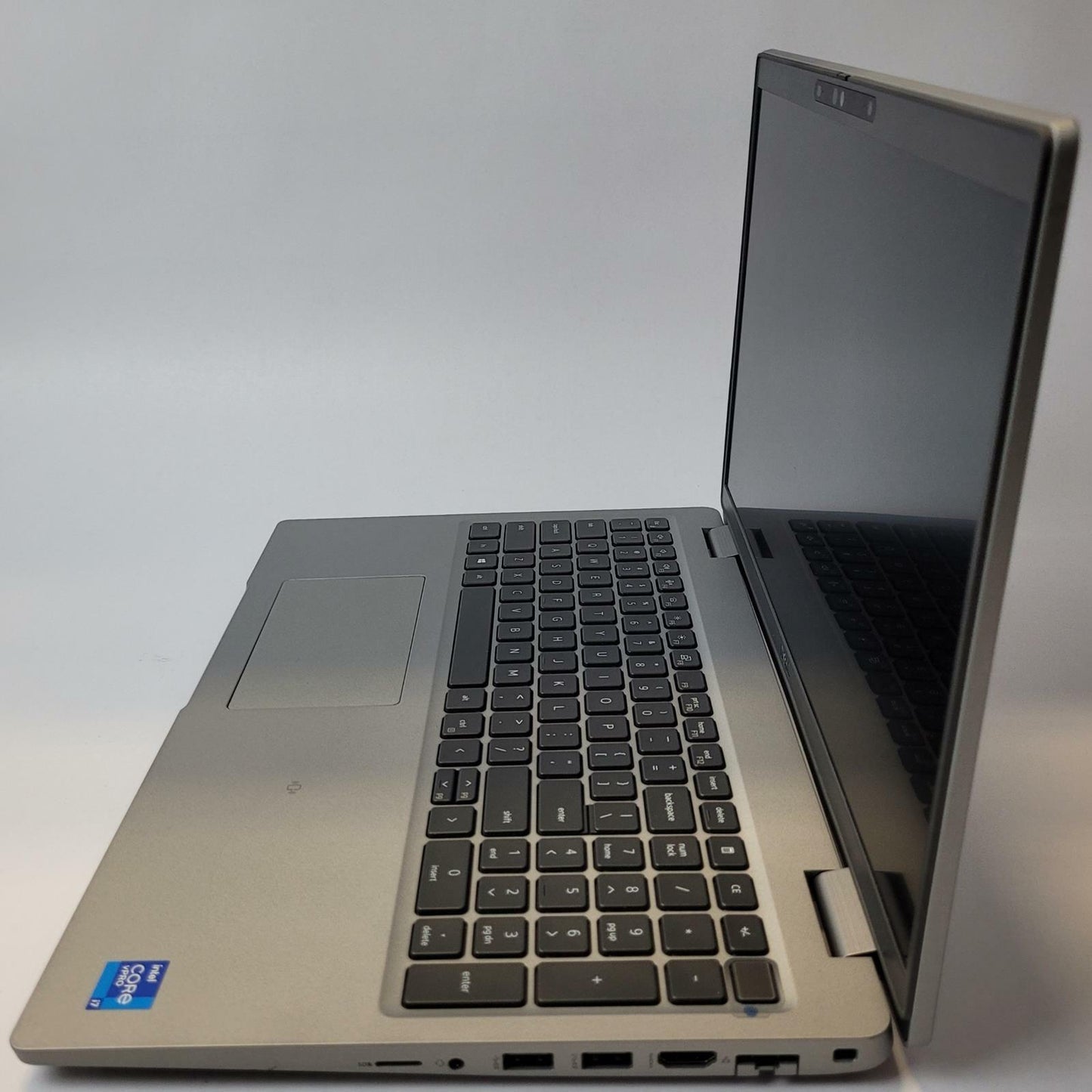 DELL LATITUDE 5520 Windows 11 Home i7-1185G7 32GB RAM 1TB NVME | Grade C