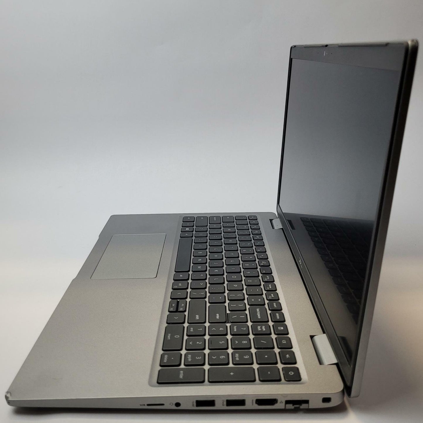 DELL LATITUDE 5520 Windows 11 Home I5-1135G7 16GB RAM 256GB NVME | Grade C