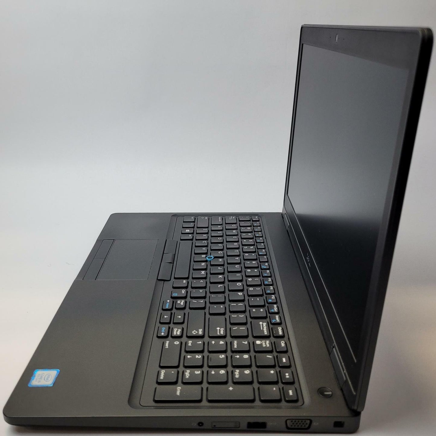 DELL LATITUDE 5590 Win 11 Home i5-8250U 16GB RAM 256GB NVME | Grade C | 9946