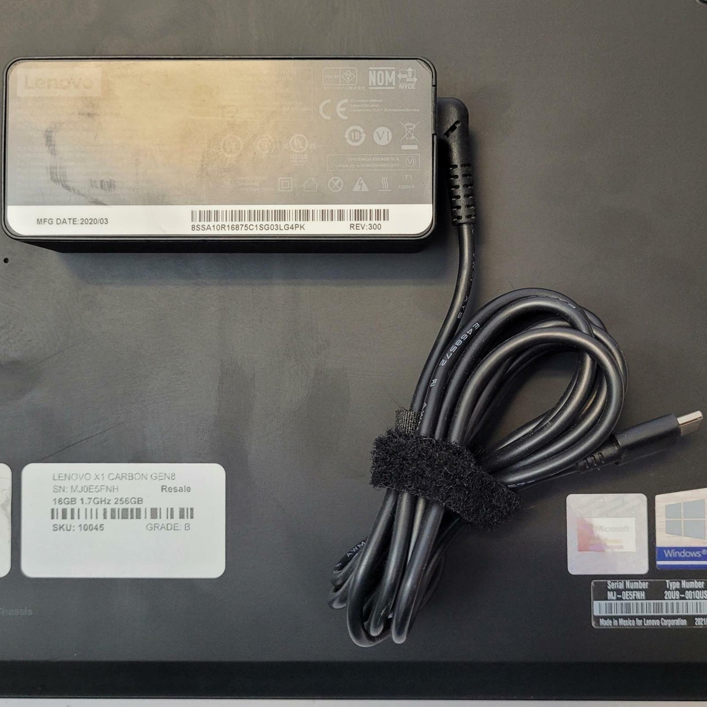 LENOVO X1 CARBON GEN8 Windows 11 Home i5-10310U 16GB RAM 256GB NVME | Grade B