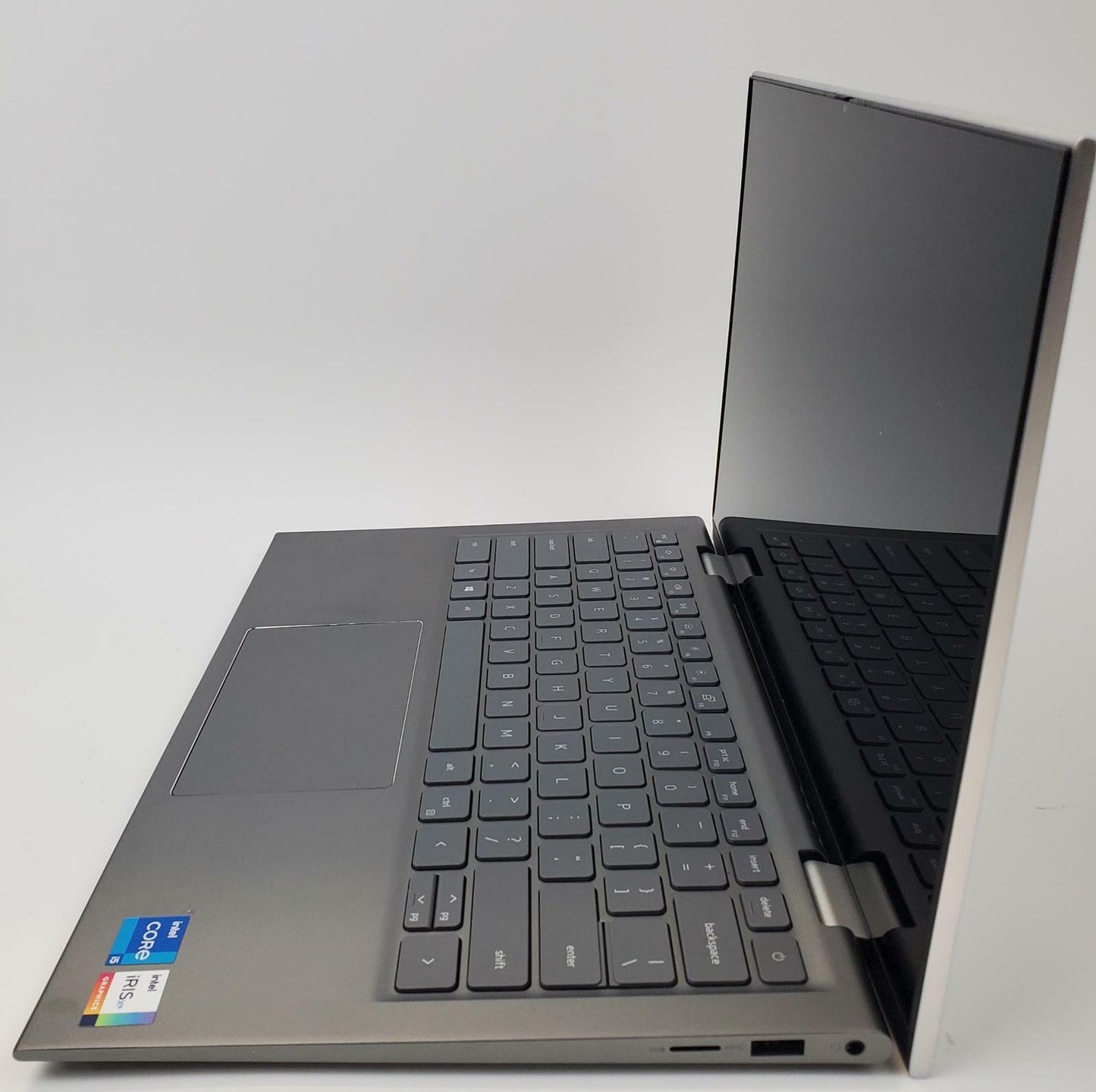 Dell Inspiron P147G Win 11 Home i5-1135G7 16GB RAM 1TB NVMe | Grade B