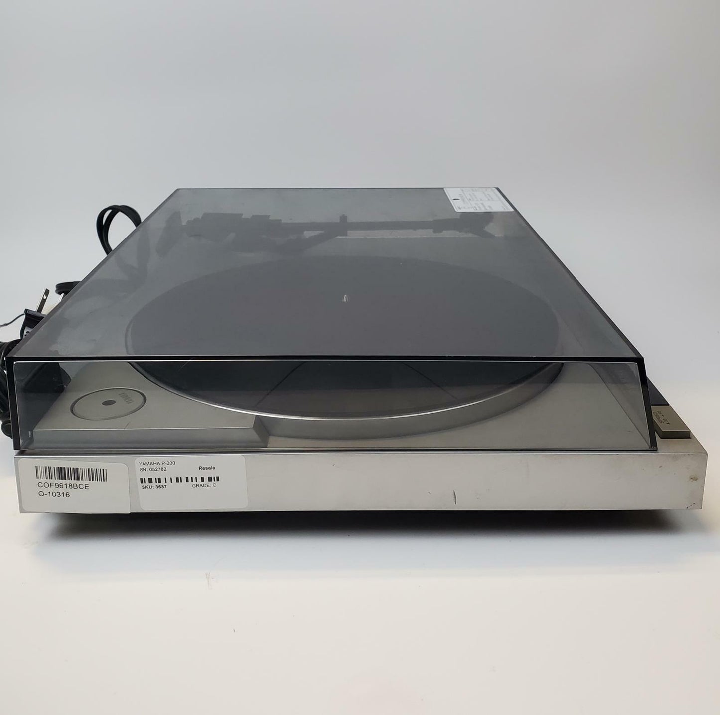 Yamaha P-200 Semi-Automatic Turntable | Grade C