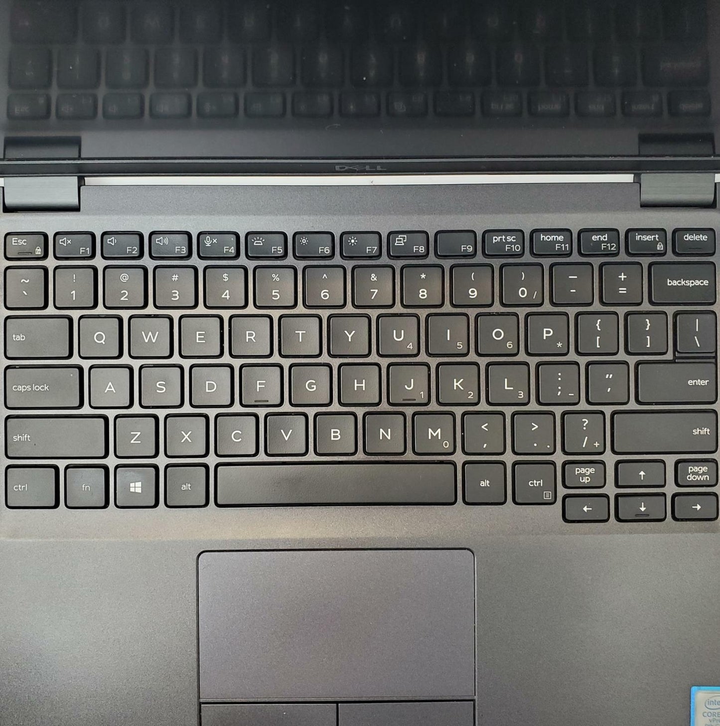 DELL LATITUDE 5300 Win 11 Home I7-8665U 16GB RAM 512GB M.2 | Grade B