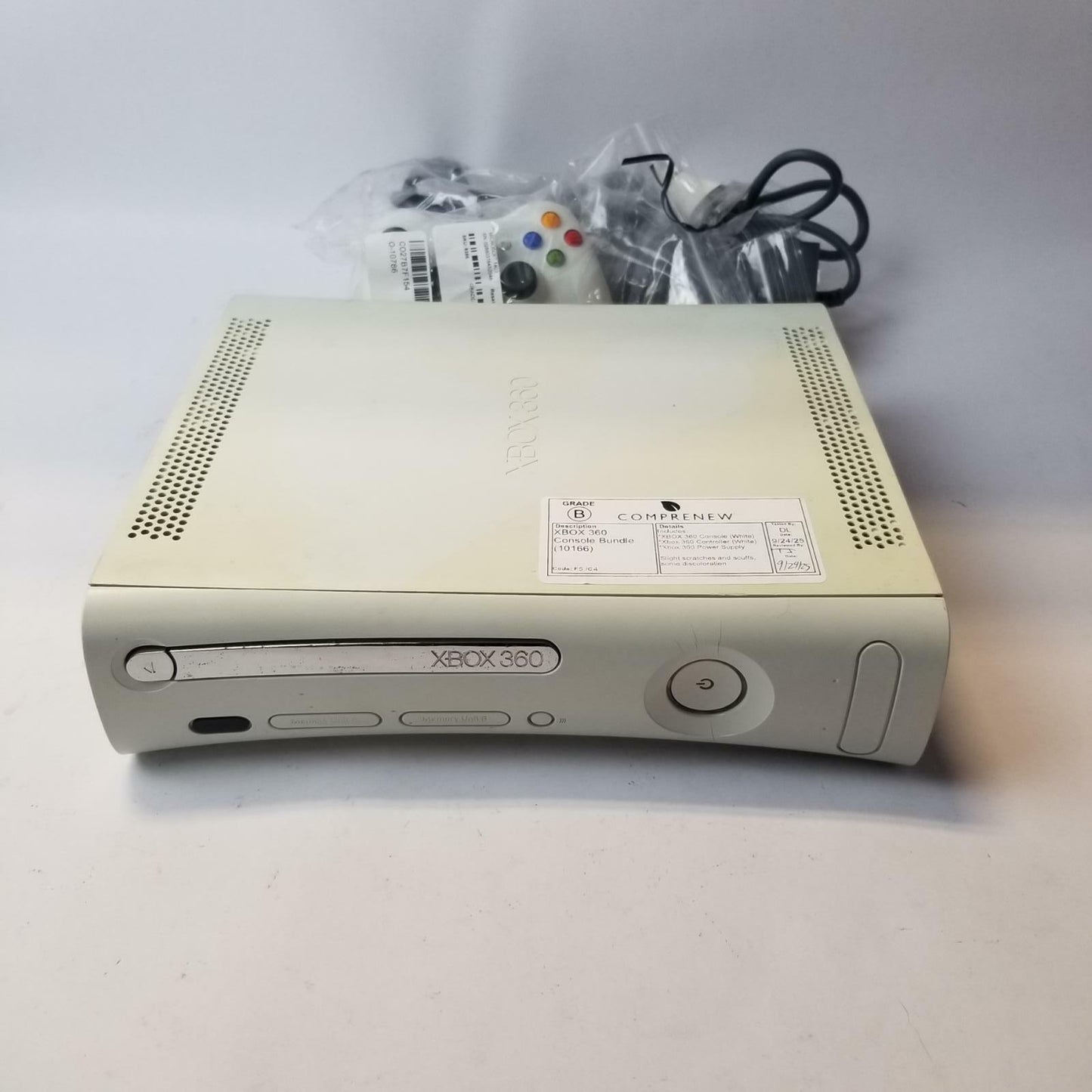 Microsoft Xbox 360 Console Bundle (White) | Grade B | 10166