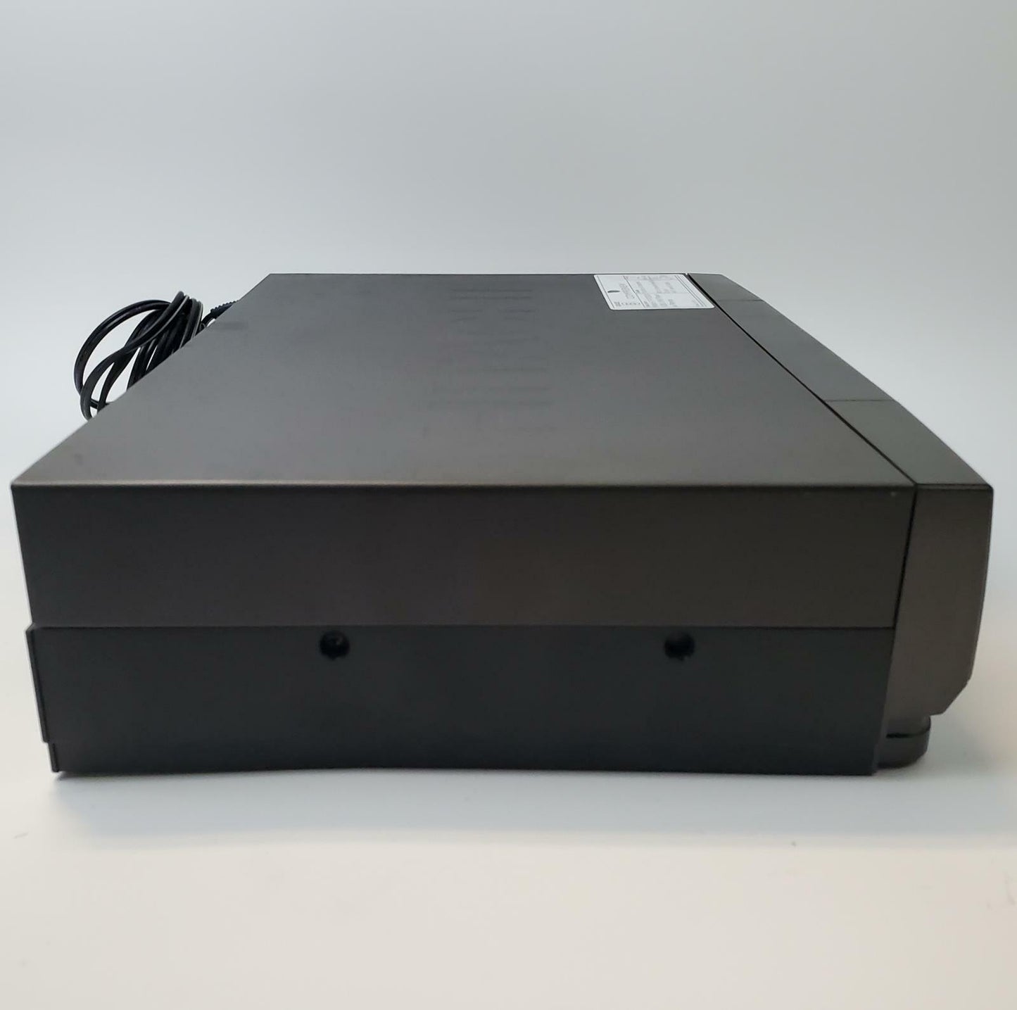 Hitachi VT-FX530A VCR/VHS Player w/ Remote | Grade B