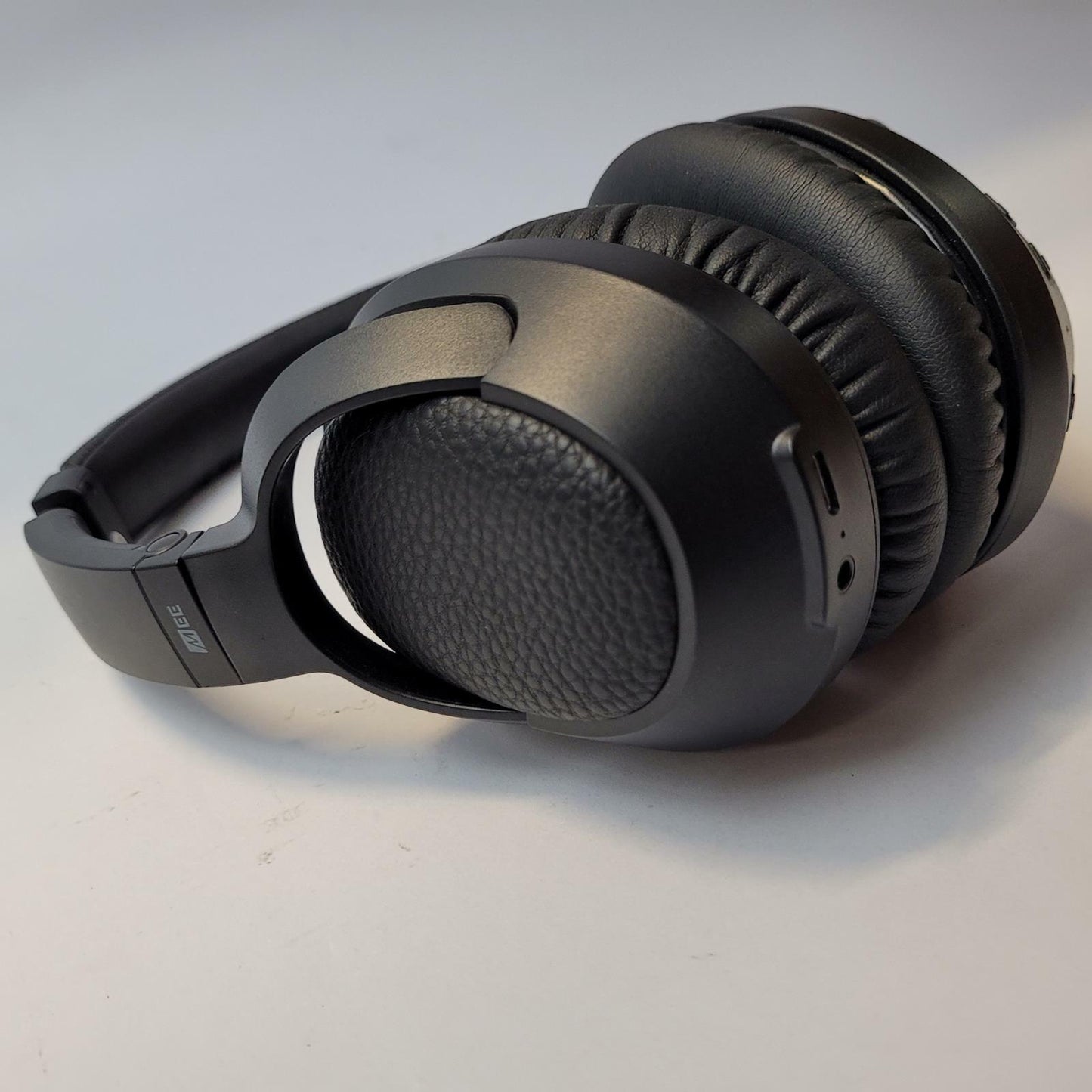 MEE Matrix Cinema Bluetooth Wireless Headphones | Grade B