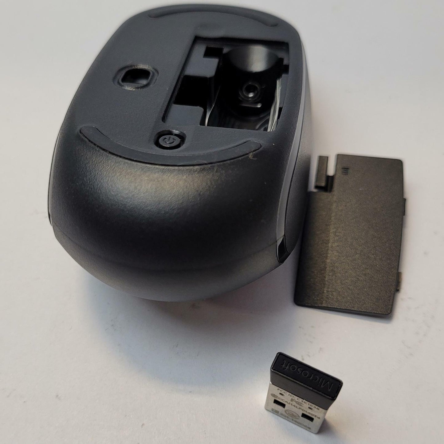 Microsoft 1593 USB Wireless Mouse | Grade A