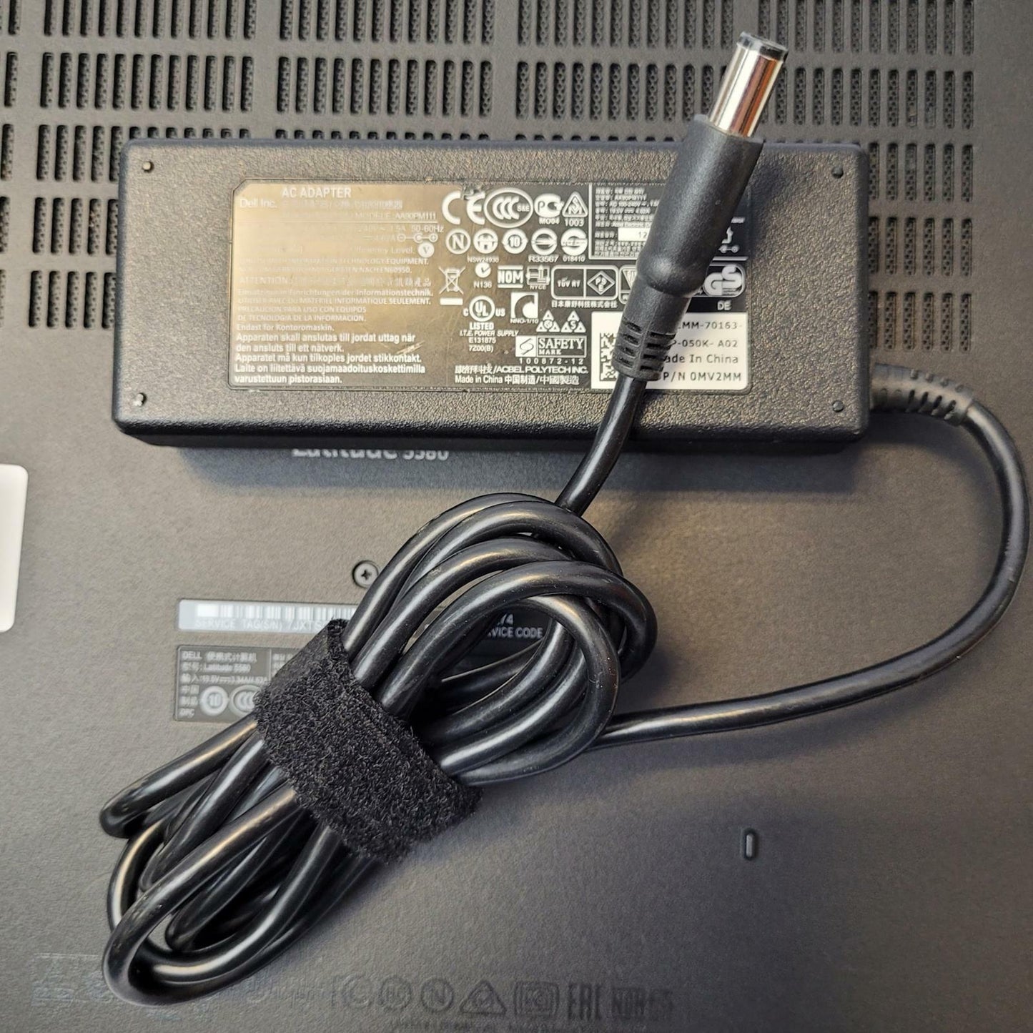 DELL LATITUDE 5580 Linux Manjaro i5-7440HQ 16GB RAM 128GB M.2 | Grade B