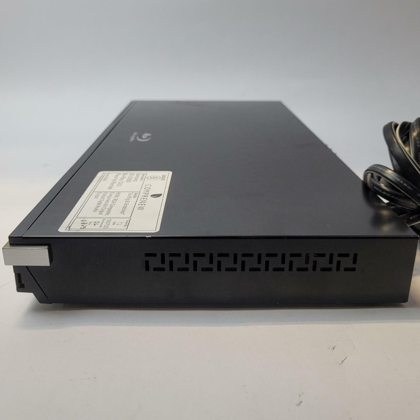 SAMSUNG BD-C5500 Blu-Ray/DVD Player w/ Remote | Grade B