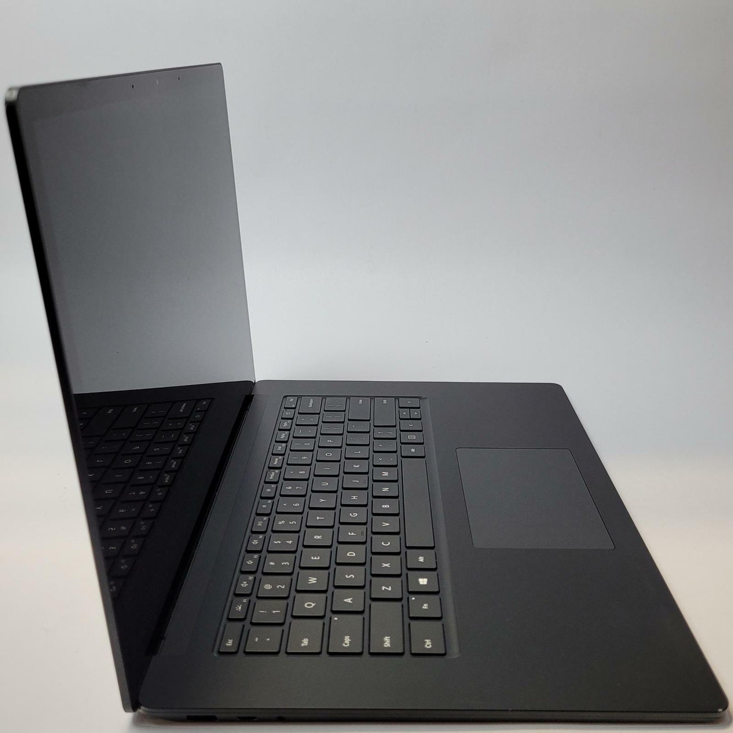 MICROSOFT 1979 Win 11 Home i7-1185G7 16GB RAM 256GB NVME | Grade C | 9919