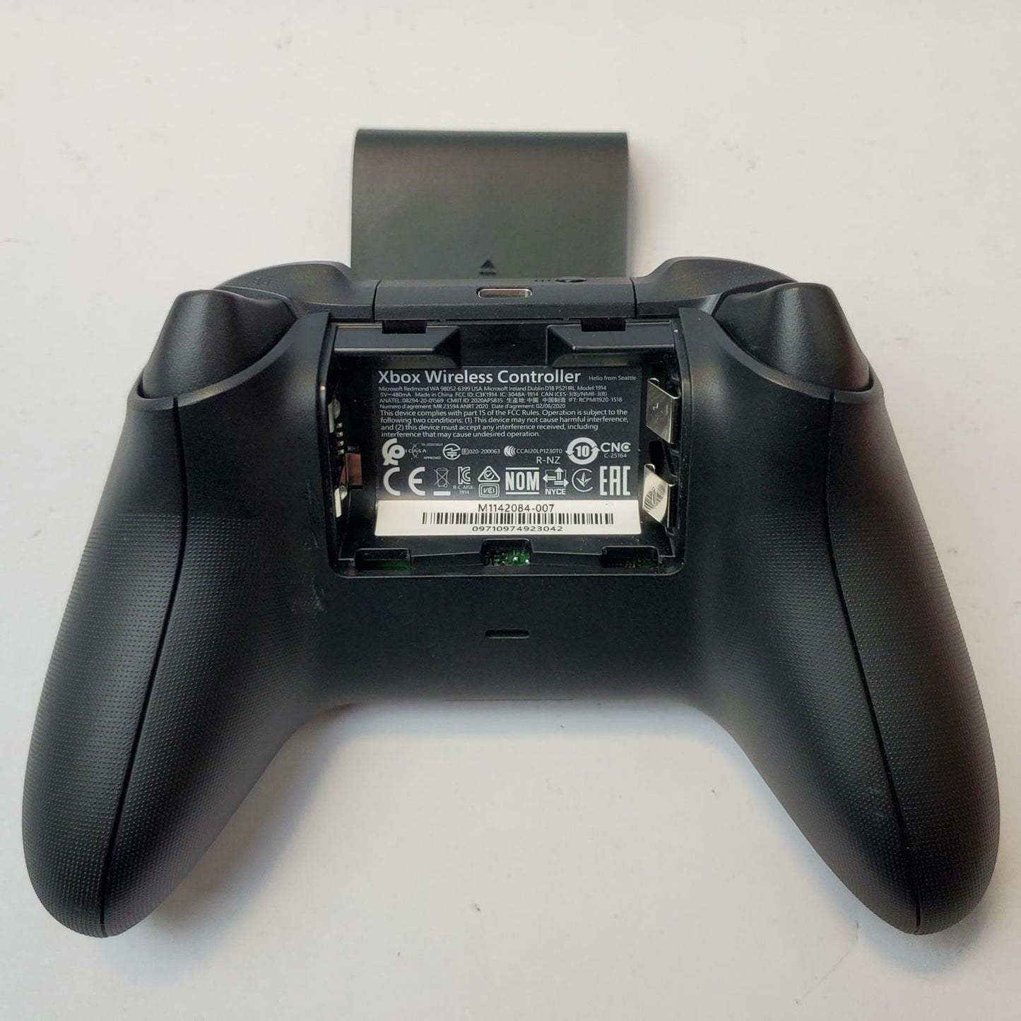 MICROSOFT 1914 Xbox Series X/S/One Wireless Controller | Grade A