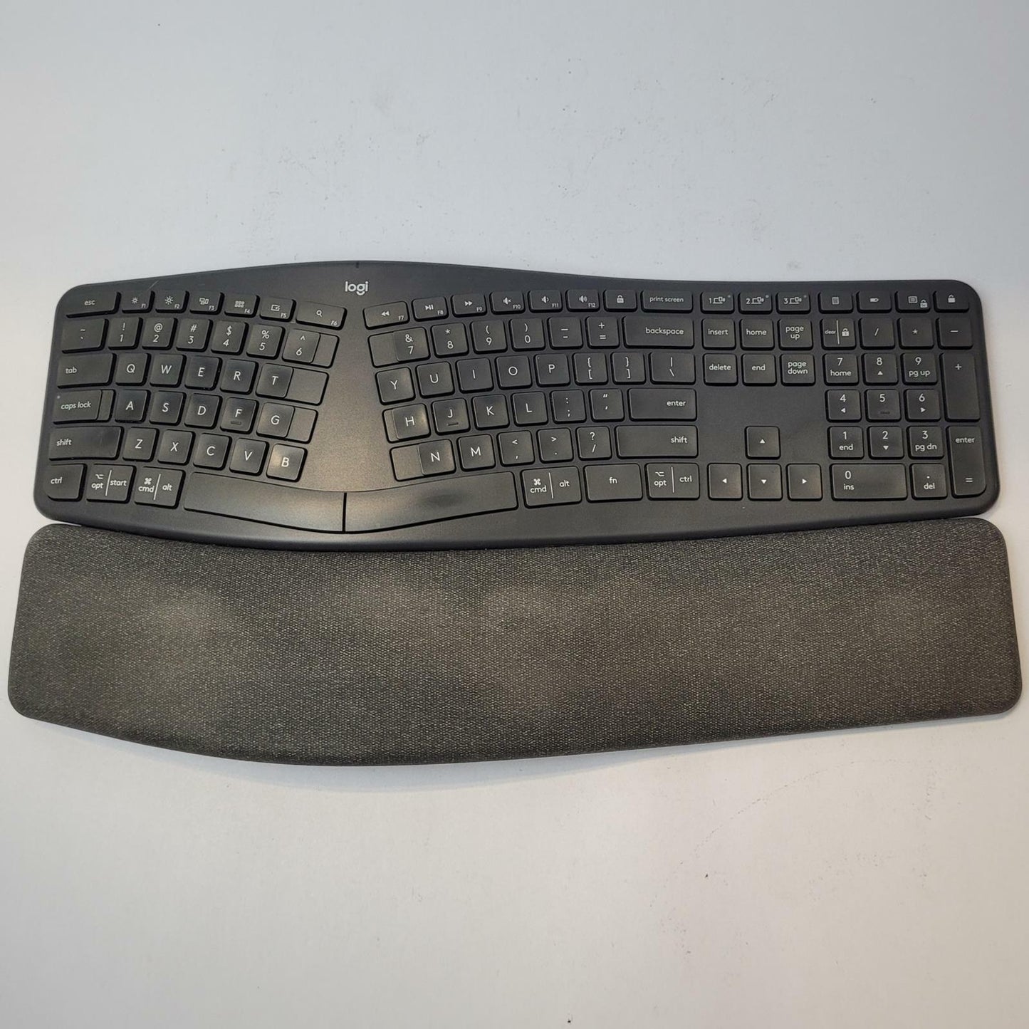 Logitech ERGO K860 USB Wireless Keyboard | Grade A | 7175